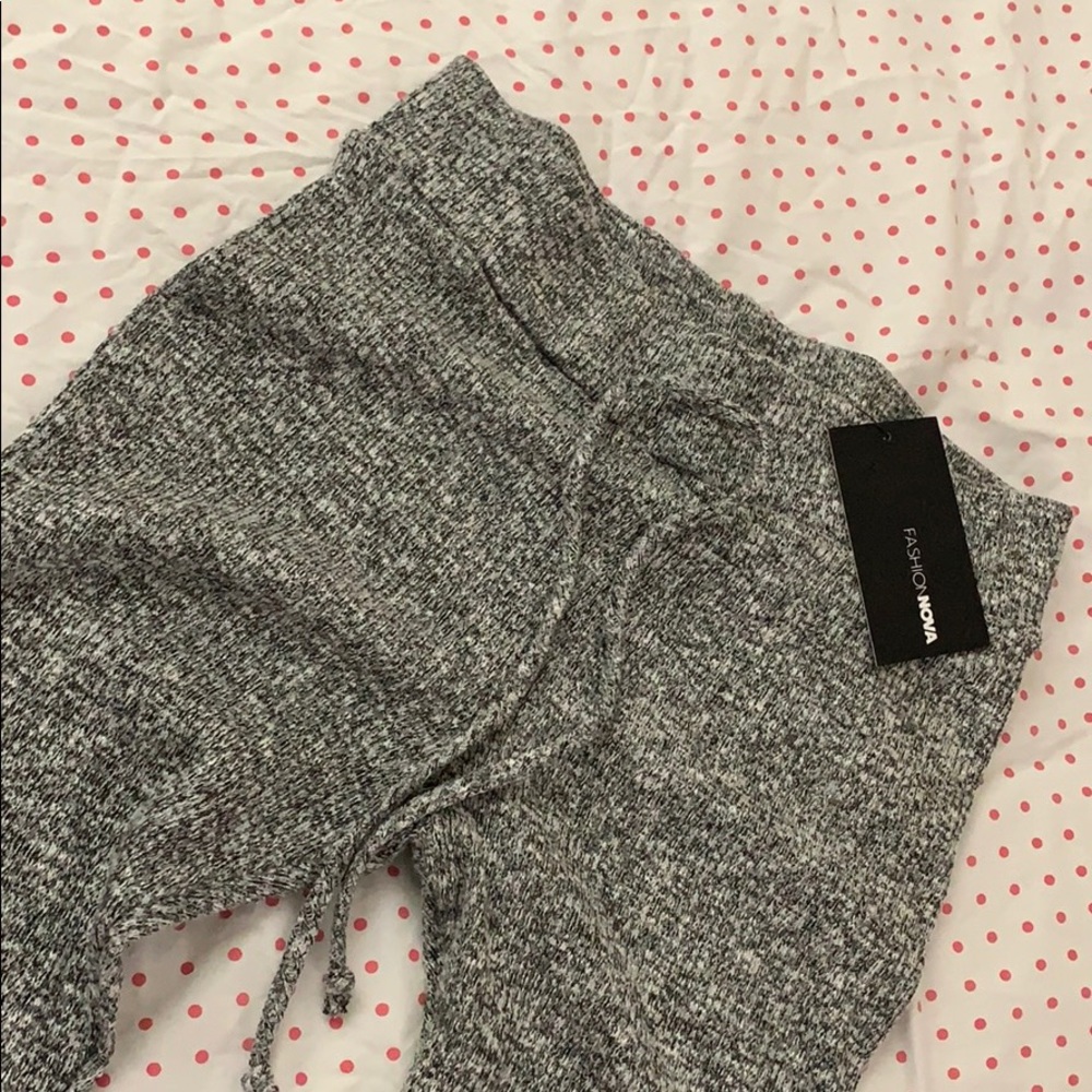 Fashion Nova Wonderlust Leggings Grey